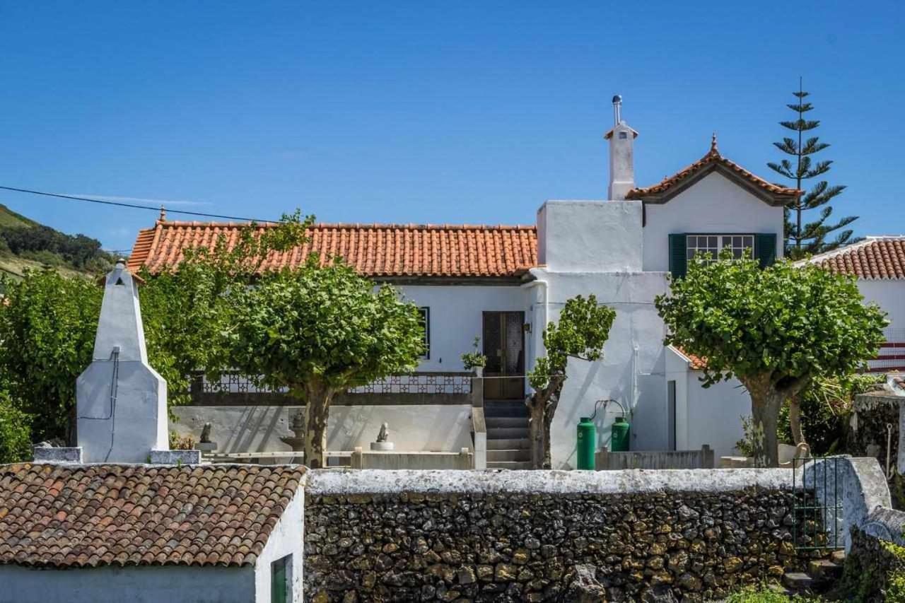 Vivenda Gomes Al Villa Porto Martins Exterior photo